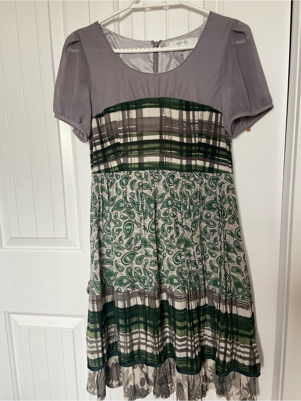 Gray Green Mixed Print Rayon Empire Waist A-Line Dress - Picture 2 of 13